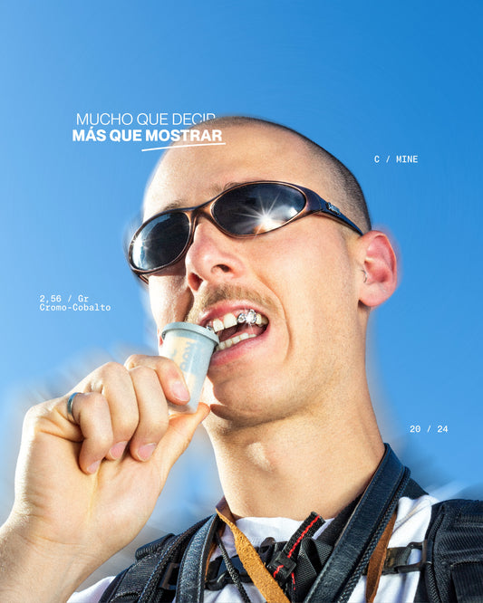 ¿Qué son los grillz? Historia, estilo y actitud de una joya dental única